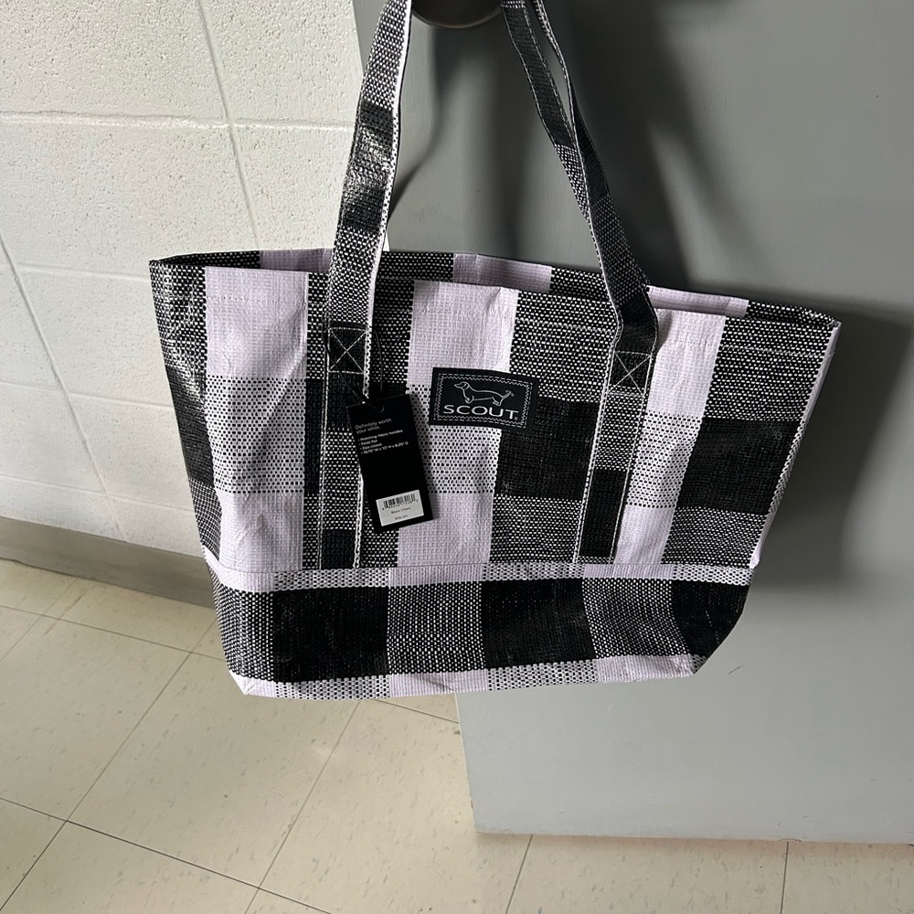 Scout Bag Black and White Block Pattern Tote